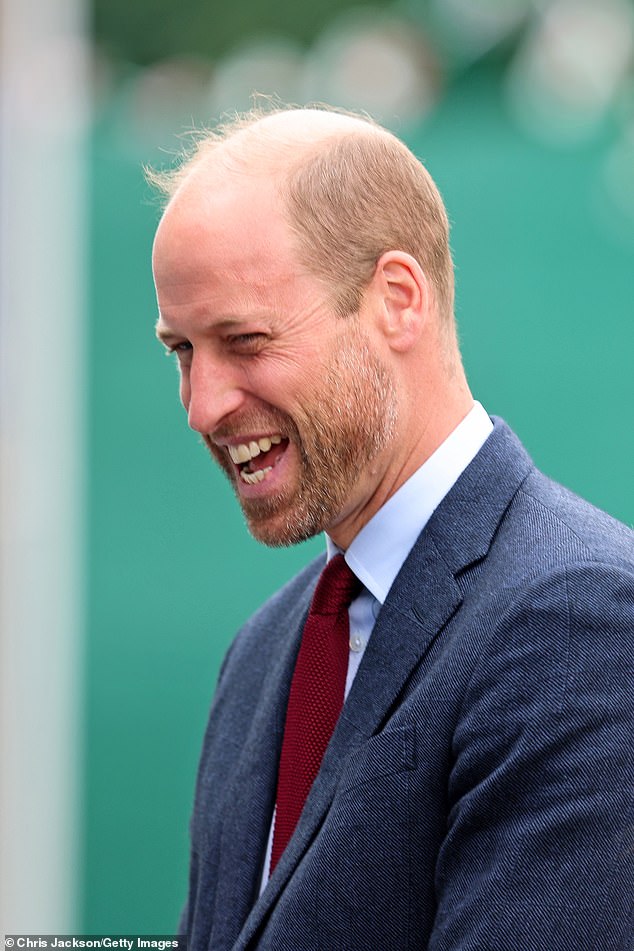 Prince William Engages with Fans Outside Llanelli School, Expressing Optimism and Gratitude After Kate Reveals Her Chemotherapy Is Complete