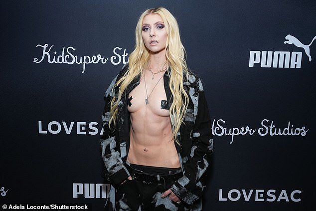 Former Child Star Taylor Momsen Turns Heads at New York Fashion Week with Edgy Jacket and Low-Hanging Trousers