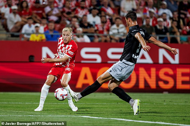 Former Manchester United star Donny van de Beek opens up about lessons learned during tough years at Old Trafford and looks forward to a new chapter at Girona