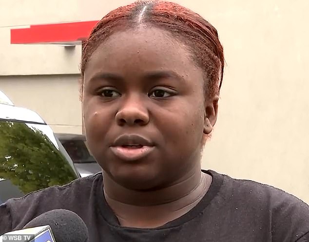 Georgia Fast-Food Teenage Worker Suffers Trauma After Man Throws Bleach in Her Face at Burger King Drive-Thru in Union City