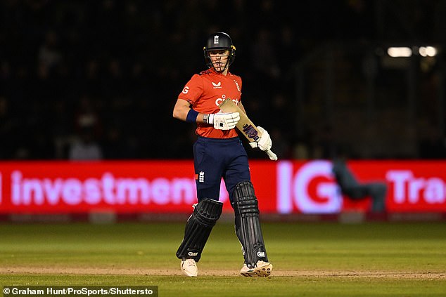 Bethell’s Performance and Livingstone’s Mentorship Lead England to a T20 Series Decider in Cardiff, With Final Showdown Scheduled for Old Trafford