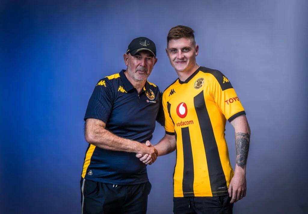 Kaizer Chiefs announce the signing of versatile defender Bradley Cross from Golden Arrows as they prepare for a strong campaign in South Africa