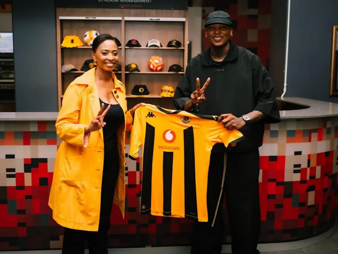 Celebrated DJ Oscar Mbo Draws Attention with His Performance at FNB Stadium While Rumors Swirl About His Possible Collaboration with Kaizer Chiefs