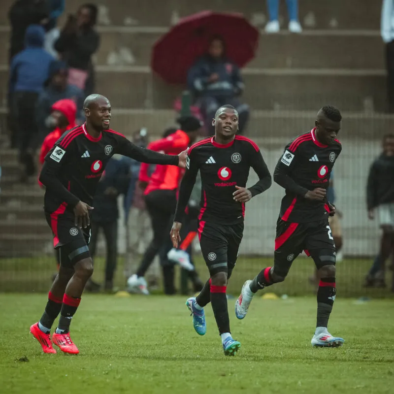 Kabelo Dlamini’s Brilliant Late Goal Lifts Orlando Pirates to 1-0 Victory Over Richards Bay at King Zwelithini Stadium