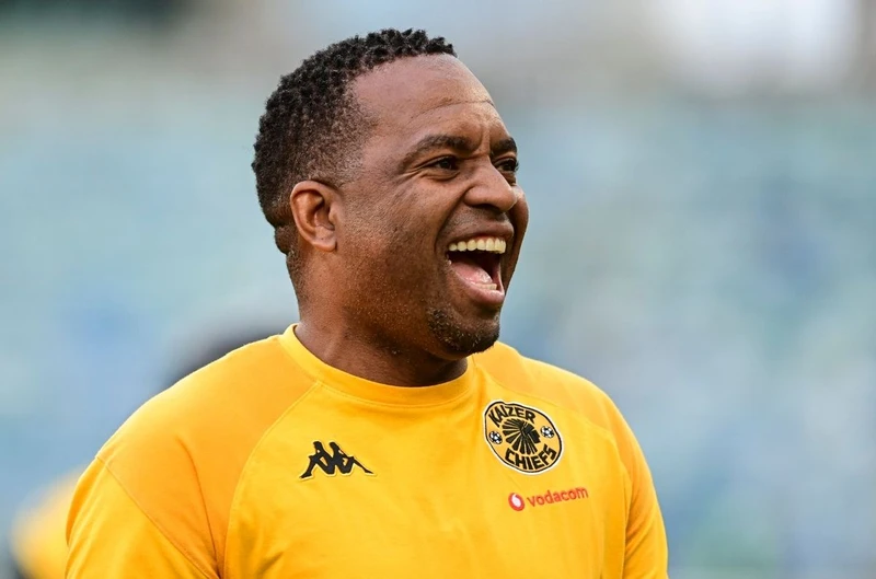 Kaizer Chiefs Settle Itumeleng Khune’s Future, Offering Marketing Position or Allowing Transfer Amidst Speculative Rumors in South Africa