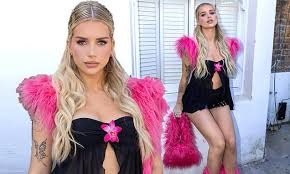 Lottie Moss Flaunts Sizzling New Look at Leeds Festival, Days After Reconnecting with Estranged Family in East Sussex