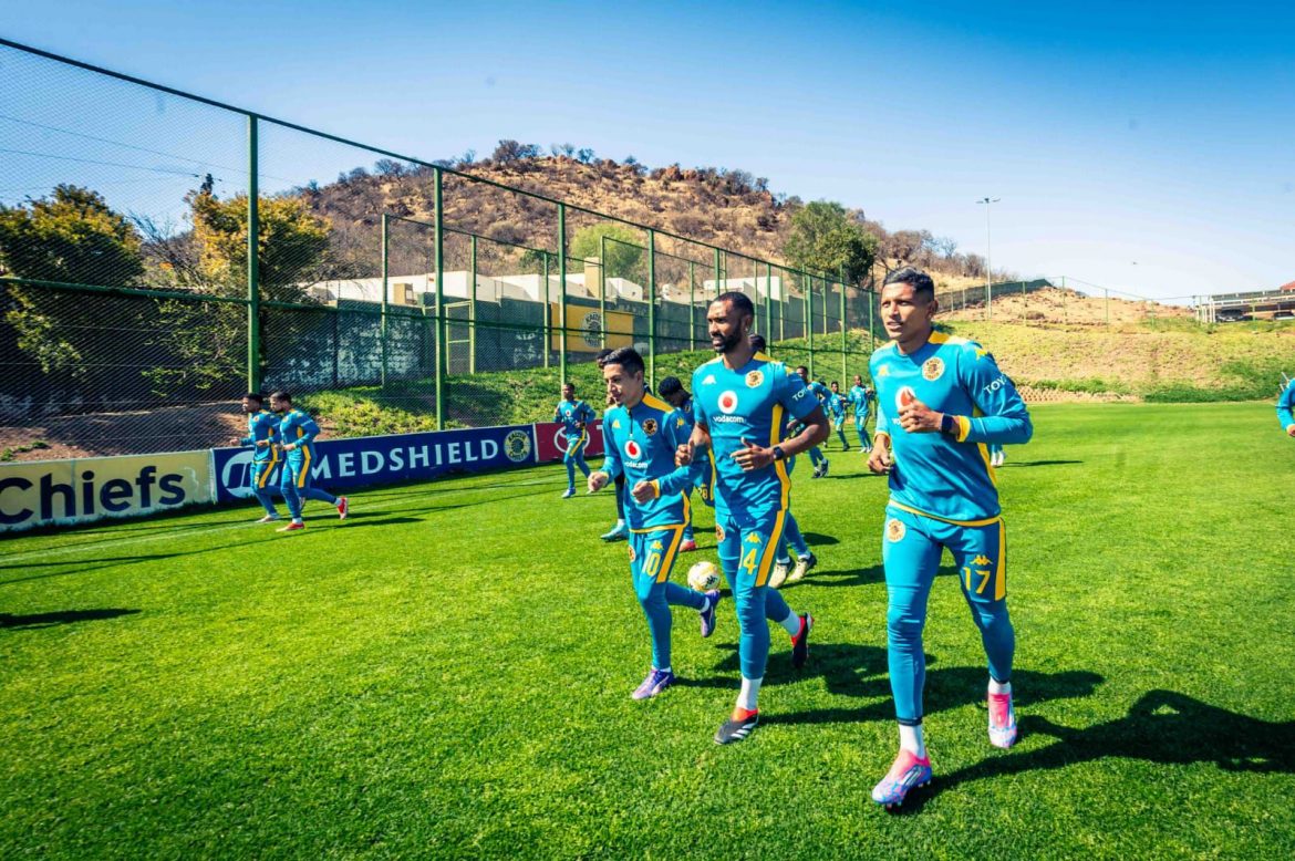 Angolan Defender Miguel Inacio Chooses Kaizer Chiefs Over Lucrative North African Offers, Citing Club’s Prestige and Ambition in South Africa