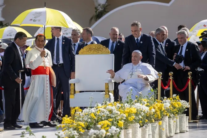 Pope Francis Praises Youth and Big Families During Mass for 600,000 Catholics in East Timor as the Nation Celebrates His Visit with a National Holiday