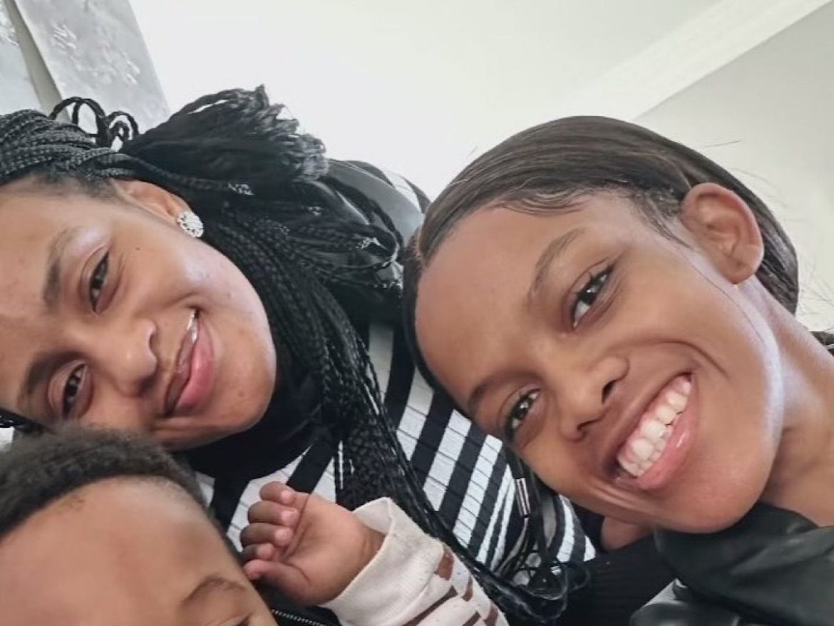 Cassper Nyovest’s Sister Tsholofelo Causes Social Media Stir After Posting Photo with Ex-Girlfriend and Baby Mama Thobeka Majozi in Durban