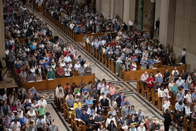 Dominican Friars Lead Enthusiastic Gathering of More Than 3,000 Faithful in Washington, D.C., to Honor the Virgin Mary and Promote the Holy Rosary During the Second Annual Pilgrimage