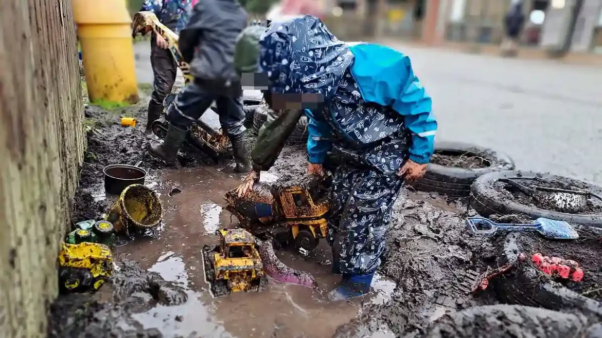 Devon’s Holsworthy Primary School faces backlash as children come home caked in mud from revamped playground’s muddy play zones