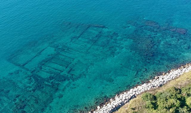 Archaeologists Discover 2,000-Year-Old Nabataean Temple Ruins Off the Coast of Pozzuoli, Revealing Secrets of an Ancient Civilization