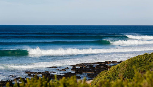 World Surf League Unveils Groundbreaking 2025 Championship Tour Schedule Including Heavyweights Lower Trestles and Returning Jeffreys Bay