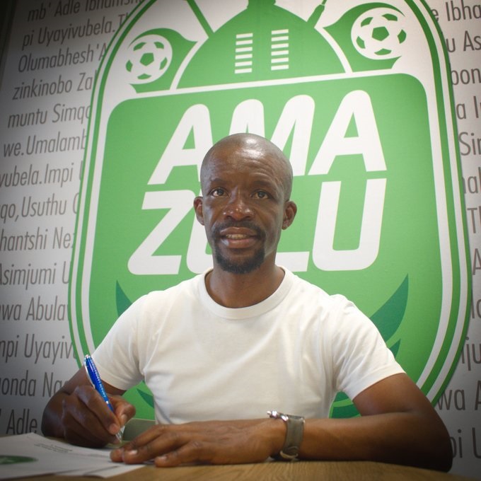 Former Orlando Pirates Coach Mncedisi Sibiya Replaces Vusumuzi Vilakazi as AmaZulu Reserve Team Head Coach in a Major Coaching Shift