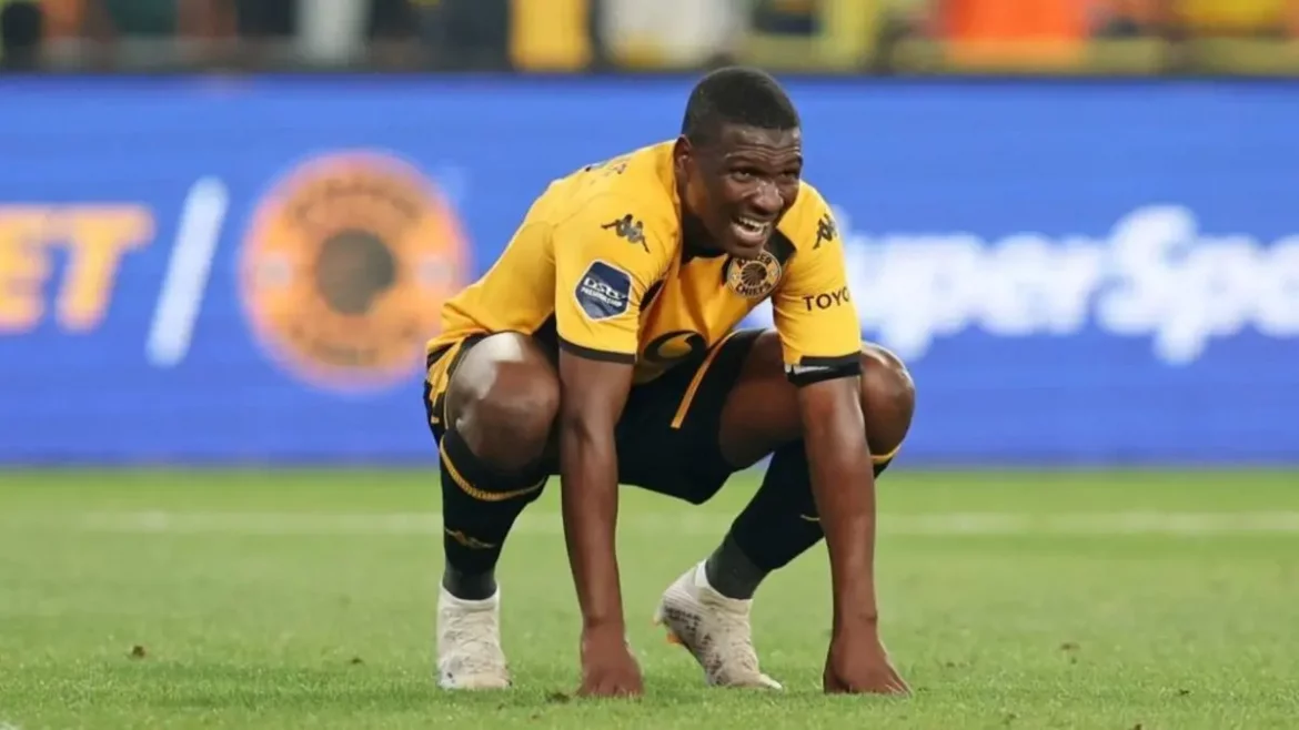 Thatayaone Ditlhokwe Contemplates Leaving Kaizer Chiefs as New Defenders Take His Place in the Lineup